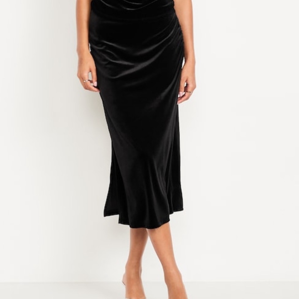 High-Waisted Ruched Velvet Midi Skirt